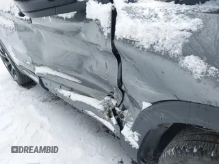 2024 Ford Explorer ST-Line с VIN 1FMSK8KH3RGA14303, выставлен на аукционе IAAI как лот 41556833 с пробегом 11 966 миль миль и . История ставок и продаж доступна на DreamBid. Изображение 6.