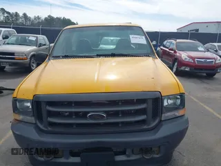 2002 Ford Super Duty F-250 XL with VIN 1FTNF20LX2EB80202, listed as a IAAI auction lot 41607631 with 342,859 mi miles. Bid and sale history available at carsss.com. Image 13.