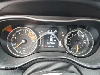 2020 Jeep Cherokee Altitude with VIN 1C4PJMLN7LD550349, listed as a Copart auction lot 81452894 with 89,884 mi miles and Salvage Title. Bid and sale history available at carsss.com. Image 9.