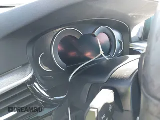 2019 BMW 5 Series 530i с VIN WBAJA5C52KWA57922, выставлен на аукционе IAAI как лот 40896802 с пробегом 60 562 миль миль и . История ставок и продаж доступна на DreamBid. Изображение 16.