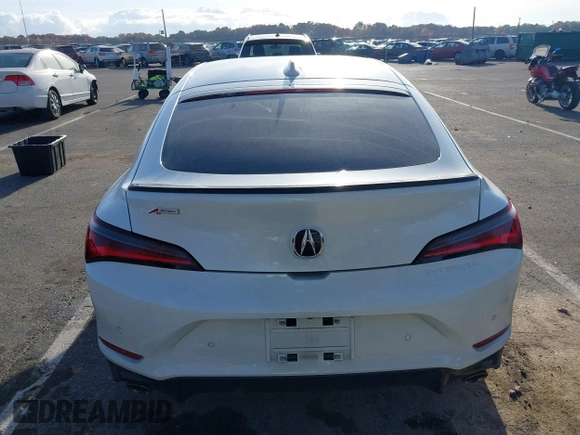 2024 Acura Integra Technology with VIN 19UDE4G74RA004168, listed as a IAAI auction lot 40727572 with 8,147 mi miles and . Bid and sale history available at DreamBid. Image 16.