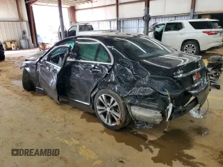2016 Mercedes-Benz C 300 z VIN 55SWF4JB1GU160379, wystawiony jako Copart lot #46223955 z przebiegiem Nie podano mil oraz Szkoda całkowita • Salvage title. Historia ofert i sprzedaży dostępna na DreamBid. Obrazek 2.