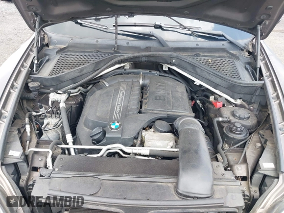 2012 BMW X5 35i with VIN 5UXZV4C59CL766849, listed as a IAAI auction lot 42749836 with 179,273 mi miles and . Bid and sale history available at DreamBid. Image 10.