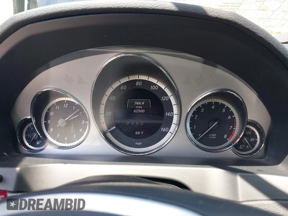 2013 Mercedes-Benz E-Class E 350 with VIN WDDKJ5KB1DF212769, listed as a IAAI auction lot 42064928 with 62,500 mi miles. Bid and sale history available at carsss.com. Image 7.