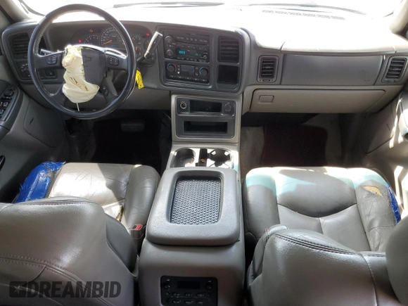 2003 Chevrolet Tahoe LS with VIN 1GNEC13TX3R299948, listed as a Copart auction lot 49633585 with 264,073 mi miles and Salvage Title. Bid and sale history available at carsss.com. Image 8.