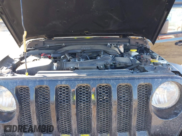 2021 Jeep Wrangler Unlimited Sport Altitude with VIN 1C4HJXDG8MW814044, listed as a IAAI auction lot 41437281 with 54,293 mi miles and . Bid and sale history available at DreamBid. Image 10.