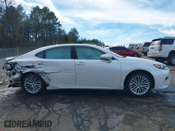 2016 Lexus ES 330 with VIN JTHBK1GG2G2228249, listed as a IAAI auction lot 41701494 with 59,341 mi miles and . Bid and sale history available at carsss.com. Image 14.