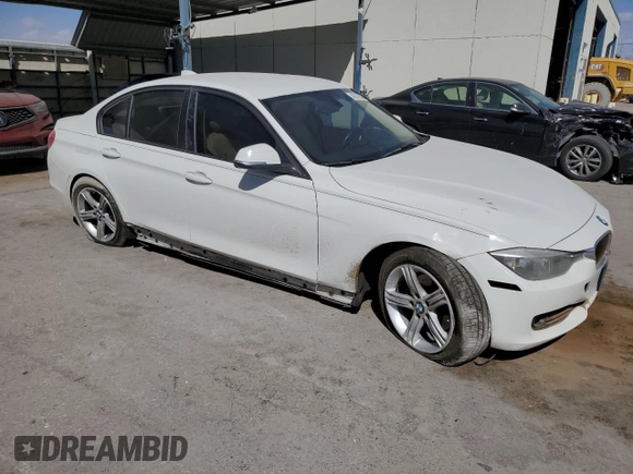 2015 BMW 3 Series 328i с VIN WBA3C1C5XFP853309, выставлен на аукционе Copart как лот 48372645 с пробегом 90 287 миль миль и Списание • Salvage title. История ставок и продаж доступна на DreamBid. Изображение 4.