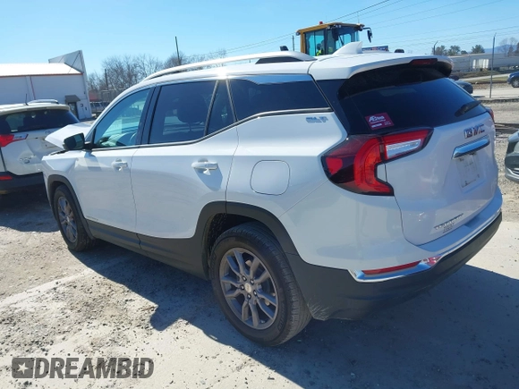 2022 GMC Terrain SLT with VIN 3GKALPEV8NL302322, listed as a IAAI auction lot 41596270 with 24,551 mi miles. Bid and sale history available at carsss.com. Image 3.