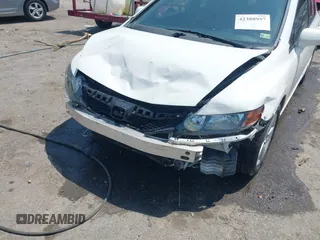 2010 Honda Civic LX-S z VIN 2HGFA1F65AH520380, wystawiony jako IAAI lot #42388957 z przebiegiem 200 786 mil mil oraz . Historia ofert i sprzedaży dostępna na DreamBid. Obrazek 6.