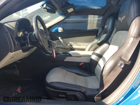 2009 Chevrolet Corvette 3LT z VIN 1G1YY26W795114864, wystawiony jako Copart lot #46570525 z przebiegiem 76 937 mil mil oraz Szkoda całkowita • Salvage title. Historia ofert i sprzedaży dostępna na DreamBid. Obrazek 7.