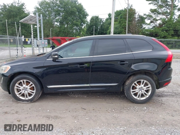 2015 Volvo XC60 T5 Drive-E Platinum with VIN YV440MDD5F2592866, listed as a IAAI auction lot 42544779 with 204,967 mi miles and . Bid and sale history available at DreamBid. Image 14.