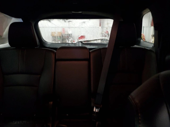2024 Honda Passport TrailSport z VIN 5FNYF8H67RB000522, wystawiony jako Copart lot #45747505 z przebiegiem 28 103 mil mil oraz Szkoda całkowita • Salvage title. Historia ofert i sprzedaży dostępna na DreamBid. Obrazek 10.