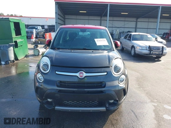 2016 FIAT 500L Trekking with VIN ZFBCFADH0GZ038032, listed as a IAAI auction lot 41426320 with 37,104 mi miles. Bid and sale history available at carsss.com. Image 6.