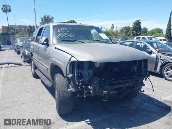 2002 GMC Yukon SLT with VIN 1GKEC13T62R202059, listed as a IAAI auction lot 42023547 with 1 mi miles. Bid and sale history available at carsss.com. Image 6.