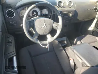 2006 Mitsubishi Raider LS z VIN 1Z7HC22K66S542516, wystawiony jako Copart lot #79917274 z przebiegiem 123 910 mil mil oraz Szkoda całkowita • Salvage title. Historia ofert i sprzedaży dostępna na DreamBid. Obrazek 8.