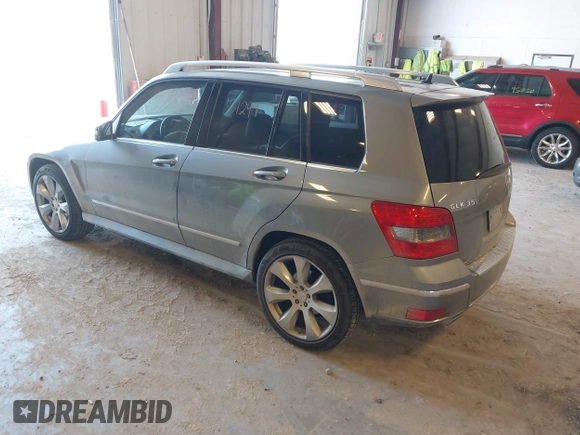 2010 Mercedes-Benz GLK 350 with VIN WDCGG8HB3AF429608, listed as a IAAI auction lot 42031299 with 131,696 mi miles and . Bid and sale history available at DreamBid. Image 3.
