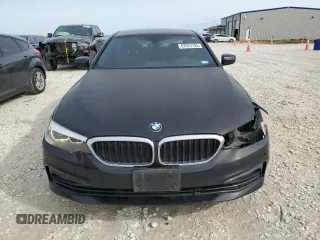 2018 BMW 5 Series 530i xDrive с VIN WBAJA7C57JWA72958, выставлен на аукционе Copart как лот 87972725 с пробегом 120 065 миль миль и Чистый • Clean title. История ставок и продаж доступна на DreamBid. Изображение 5.