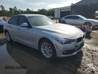 2018 BMW 3 Series 320i xDrive with VIN WBA8E5G52JNV02982, listed as a Copart auction lot 60742155 with 54,469 mi miles and Salvage title. Bid and sale history available at DreamBid. Image 4.