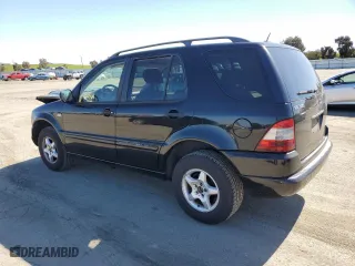 2001 Mercedes-Benz M-Class with VIN 4JGAB54E41A280868, listed as a Copart auction lot 47829955 with 111,475 mi miles and Salvage Title. Bid and sale history available at carsss.com. Image 2.
