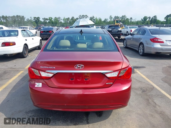 2012 Hyundai Sonata Limited z VIN 5NPEC4AC8CH425163, wystawiony jako IAAI lot #42297206 z przebiegiem 159 946 mil mil oraz . Historia ofert i sprzedaży dostępna na DreamBid. Obrazek 16.