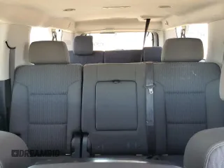 2019 Chevrolet Suburban LS with VIN 1GNSCGECXKR208615, listed as a Copart auction lot 52187105 with 174,105 mi miles and Salvage title. Bid and sale history available at DreamBid. Image 10.
