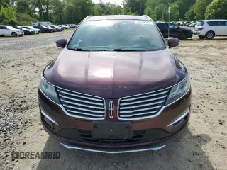 2016 Lincoln MKC Select with VIN 5LMCJ2D92GUJ08162, listed as a Copart auction lot 56568365 with 72,132 mi miles and Salvage title. Bid and sale history available at DreamBid. Image 5.