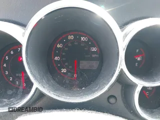 2007 Toyota Matrix STD z VIN 2T1KR32E17C649749, wystawiony jako IAAI lot #41928393 z przebiegiem 182 276 mil mil oraz . Historia ofert i sprzedaży dostępna na DreamBid. Obrazek 7.
