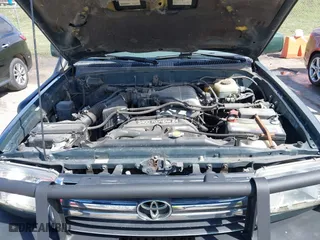 2001 Toyota 4Runner SR5 with VIN JT3HN86R919052107, listed as a IAAI auction lot 41868343 with 248,973 mi miles. Bid and sale history available at carsss.com. Image 10.