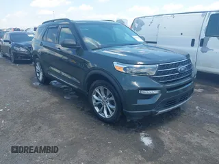 2023 Ford Explorer XLT z VIN 1FMSK7DH7PGC37612, wystawiony jako IAAI lot #42252633 z przebiegiem 27 142 mil mil oraz . Historia ofert i sprzedaży dostępna na DreamBid. Obrazek 1.