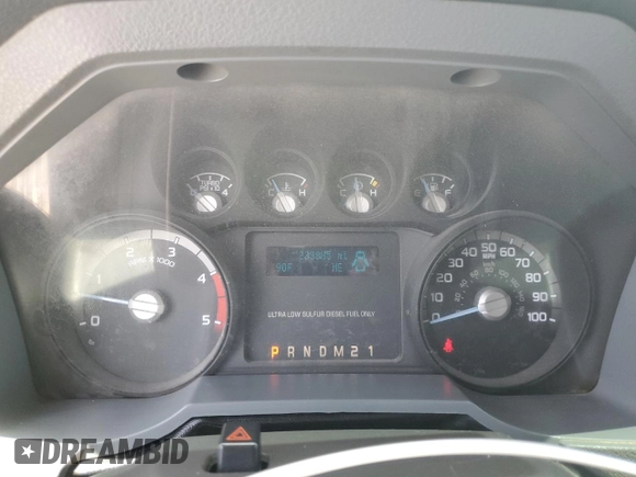 2016 Ford F-550 Lariat с VIN 1FD0W5HT9GEA27412, выставлен на аукционе Copart как лот 60646905 с пробегом 239 885 миль миль и Чистый • Clean title. История ставок и продаж доступна на DreamBid. Изображение 9.