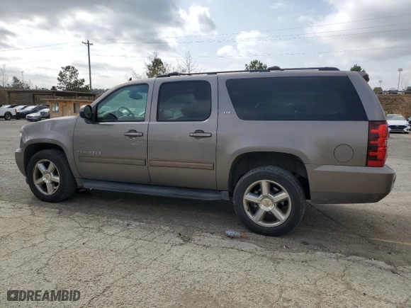 2012 Chevrolet Suburban LT with VIN 1GNSKJE78CR195125, listed as a Copart auction lot 49870425 with 216,277 mi miles and Clean Title. Bid and sale history available at carsss.com. Image 2.