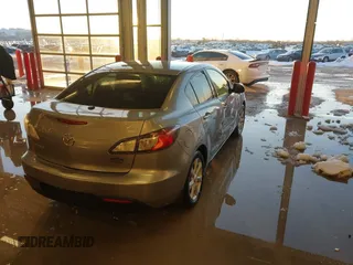 2010 Mazda Mazda3 i Touring with VIN JM1BL1SF6A1213814, listed as a IAAI auction lot 41230038 with 206,044 mi miles. Bid and sale history available at carsss.com. Image 4.