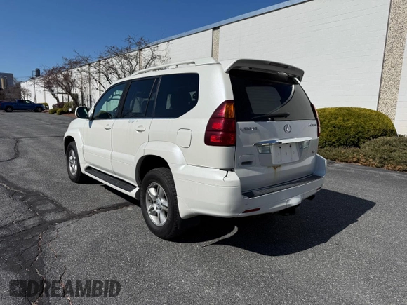 2006 Lexus GX with VIN JTJBT20X260123507, listed as a Copart auction lot 53915795 with 207,855 mi miles and Clean Title. Bid and sale history available at carsss.com. Image 3.