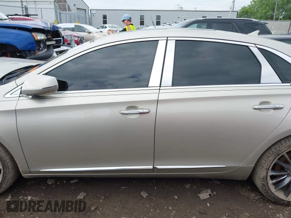 2014 Cadillac XTS Platinum z VIN 2G61T5S31E9209179, wystawiony jako IAAI lot #42241440 z przebiegiem 79 651 mil mil oraz . Historia ofert i sprzedaży dostępna na DreamBid. Obrazek 14.