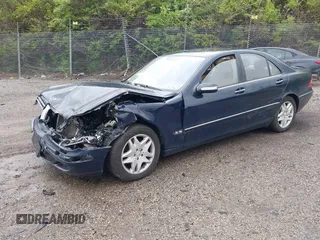 2006 Mercedes-Benz S-Class 3.7L with VIN WDBNF67J36A484169, listed as a IAAI auction lot 42021582 with 138,406 mi miles. Bid and sale history available at carsss.com. Image 2.
