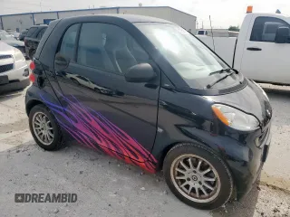 2011 Smart fortwo Pure with VIN WMEEJ3BA4BK447028, listed as a Copart auction lot 57359265 with 84,657 mi miles and Clean title. Bid and sale history available at DreamBid. Image 4.