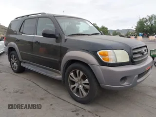 2002 Toyota Sequoia SR5 with VIN 5TDZT34A92S122584, listed as a IAAI auction lot 42082650 with 256,731 mi miles and . Bid and sale history available at carsss.com. Image 1.