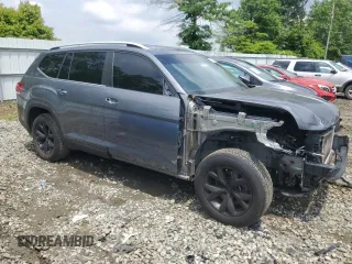 2018 Volkswagen Atlas SE with VIN 1V2KR2CA2JC580073, listed as a Copart auction lot 58898265 with 69,377 mi miles and Salvage title. Bid and sale history available at DreamBid. Image 4.