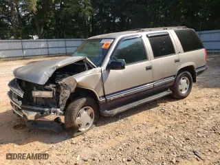 1999 Chevrolet Tahoe Z71 with VIN 1GNEK13R1XJ315188, listed as a Copart auction lot 68498944 with 264,880 mi miles and Salvage Title. Bid and sale history available at carsss.com. Image 1.
