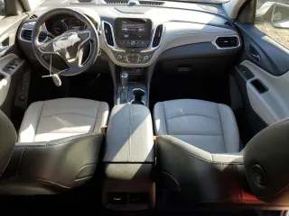 2020 Chevrolet Equinox Premier with VIN 3GNAXNEV5LS627198, listed as a Copart auction lot 42784965 with 33,879 mi miles and Salvage Title. Bid and sale history available at carsss.com. Image 8.