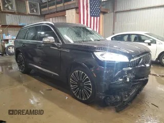 2020 Lincoln Aviator Black Label with VIN 5LM5J9XC6LGL01352, listed as a Copart auction lot 84290214 with 71,182 mi miles and Salvage title. Bid and sale history available at DreamBid. Image 4.