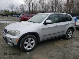 2008 BMW X5 3.0si with VIN 5UXFE43598L000601, listed as a Copart auction lot 50641565 with 205,129 mi miles and Salvage Title. Bid and sale history available at carsss.com. Image 1.