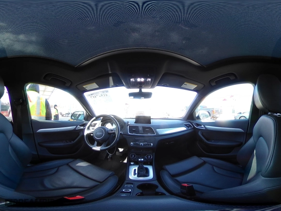2018 Audi Q3 Premium with VIN WA1ECCFS0JR028296, listed as a IAAI auction lot 41547417 with 75,798 mi miles. Bid and sale history available at carsss.com. Image 18.
