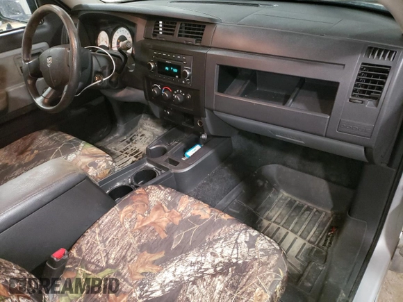 2010 Dodge Dakota with VIN 1D7CW2BK3AS184268, listed as a Copart auction lot 48260235 with 60,542 mi miles and Salvage title. Bid and sale history available at DreamBid. Image 8.