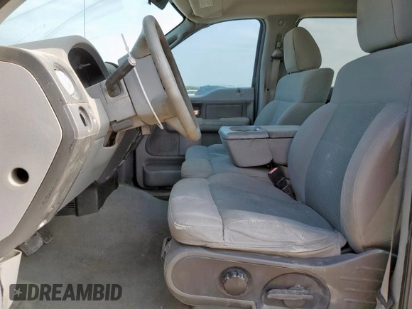 2008 Ford F-150 XL с VIN 1FTRW12W48FB19756, выставлен на аукционе Copart как лот 57286395 с пробегом 206 560 миль миль и Списание • Salvage title. История ставок и продаж доступна на DreamBid. Изображение 7.