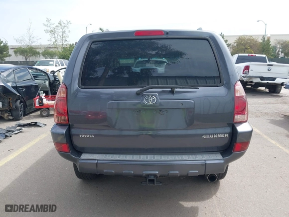 2005 Toyota 4Runner SR5 with VIN JTEZU14R058040495, listed as a IAAI auction lot 41808239 with 198,879 mi miles. Bid and sale history available at carsss.com. Image 17.