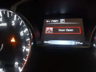 2017 Nissan Pathfinder SV with VIN 5N1DR2MM6HC662994, listed as a IAAI auction lot 41770431 with 184,485 mi miles. Bid and sale history available at carsss.com. Image 15.