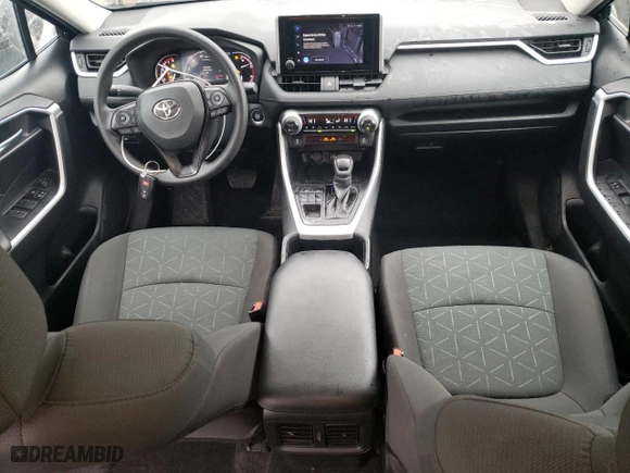 2024 Toyota RAV4 XLE with VIN 2T3P1RFV8RC439718, listed as a Copart auction lot 46315275 with 27,515 mi miles and Salvage Title. Bid and sale history available at carsss.com. Image 8.