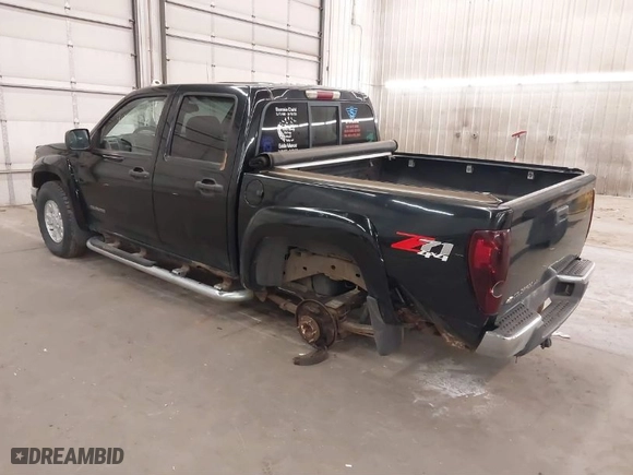 2005 Chevrolet Colorado 1SF LS Z71 with VIN 1GCDT136X58112988, listed as a IAAI auction lot 41832794 with 221,250 mi miles. Bid and sale history available at carsss.com. Image 3.
